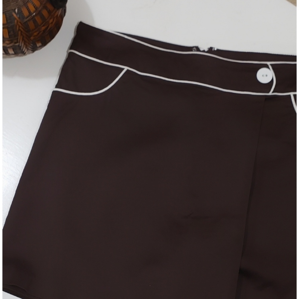 Bamboo Trader NWOT size 8 Skort